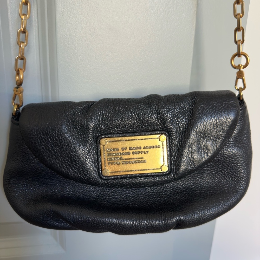 Marc by Marc Jacobs Black Leather Shoulder Bag w! Gold Accents classic q karlie